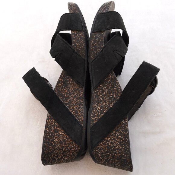 Dansko Suzie Womens Black Wedge Sandals With Buckle Strap Sz 41 7.5 8 - Picture 7 of 9